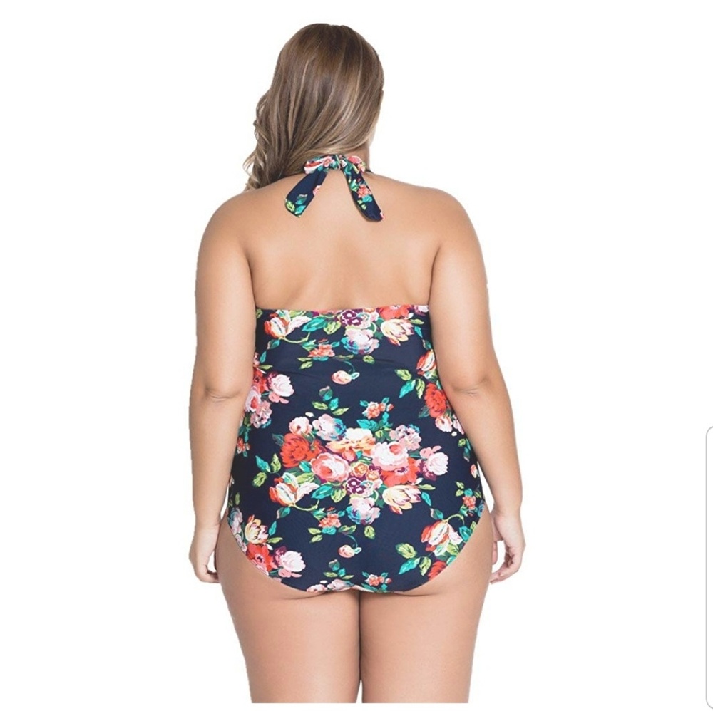 Bathing Suit - Picture 3 of 3